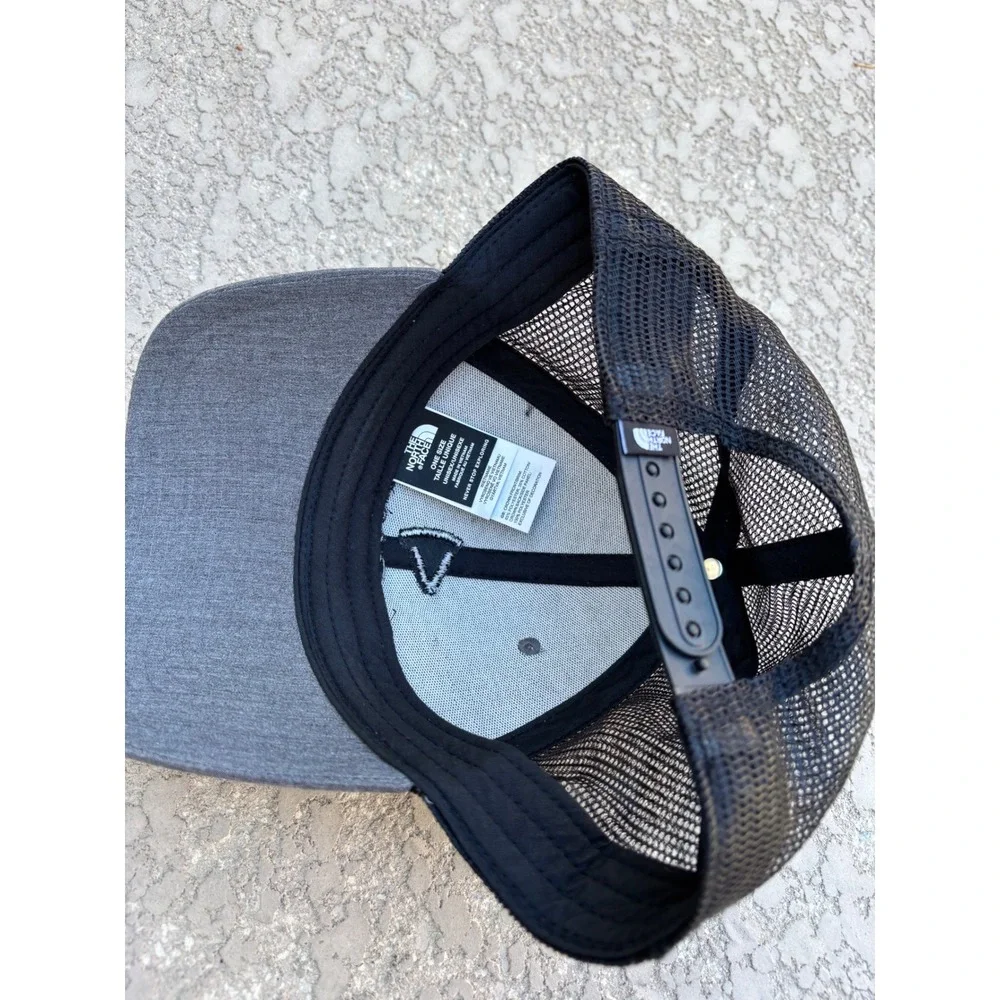 The North Face Baseball Hat Snap Back Black Gray Forescout One Size